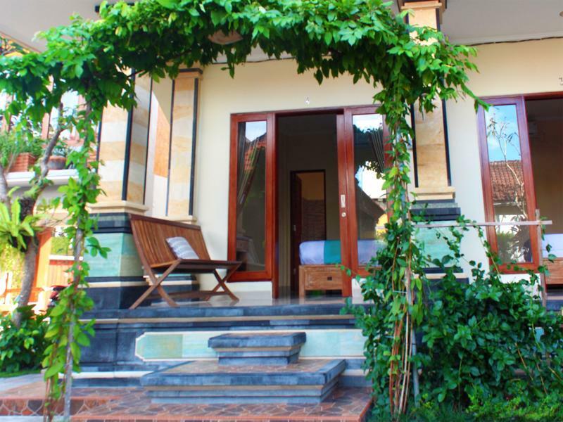 Cr Tris Rooms Seminyak Ngoại thất bức ảnh
