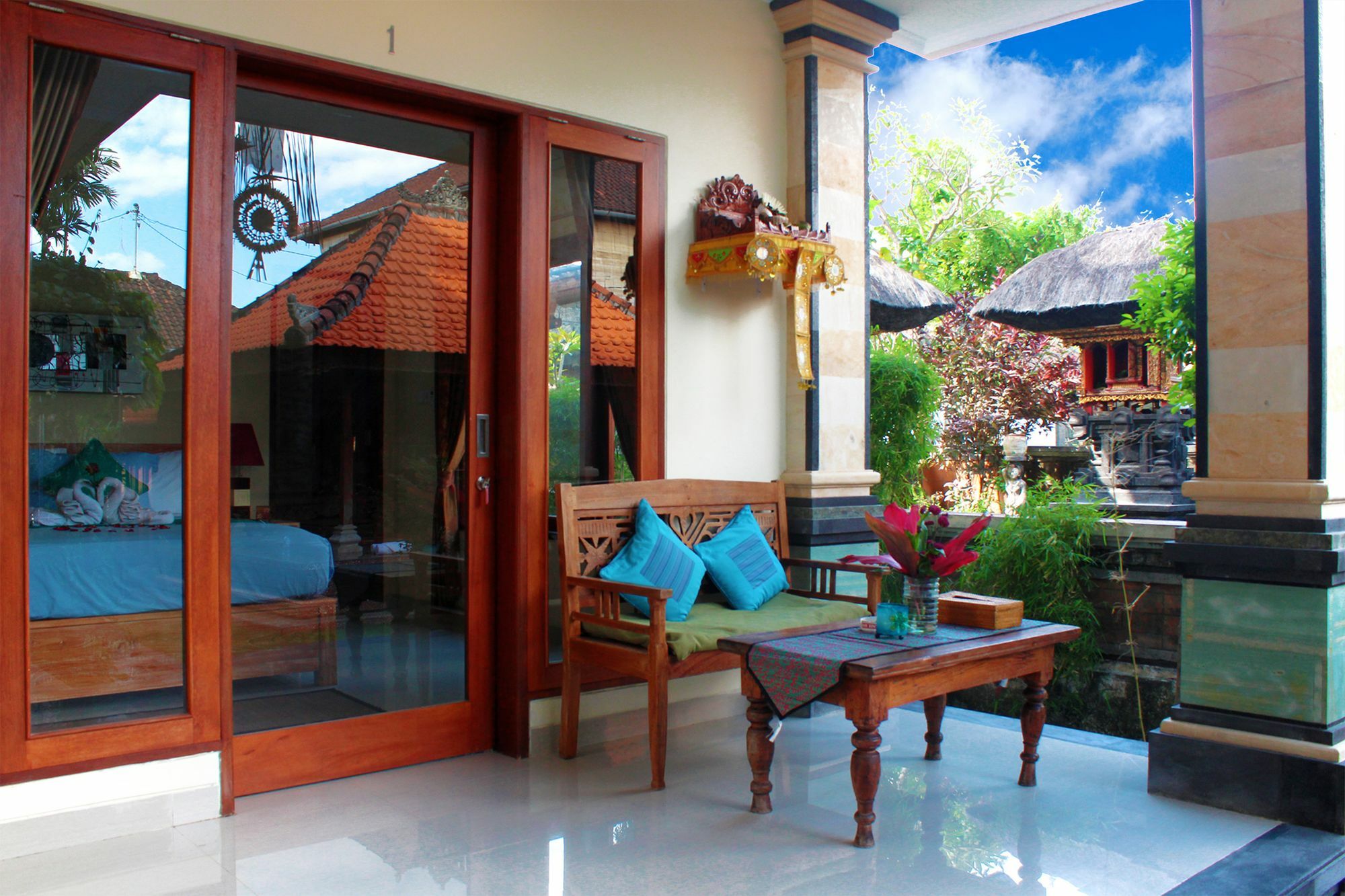 Cr Tris Rooms Seminyak Ngoại thất bức ảnh
